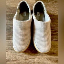 Toms ezra slippers for sale  Willoughby