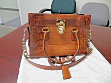 hangbag michael kors for sale hangbag michael kors for sale Pompton Plains
