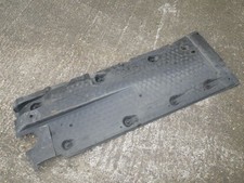 Unterbodenschutz 1k0825211e au gebraucht kaufen  Bitterfeld