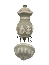 Antique light green d'occasion  Expédié en Belgium