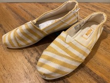 Mad Love Lydia Slip On Canvas Sneakers Women's 6 M Yellow 6M comprar usado  Enviando para Brazil