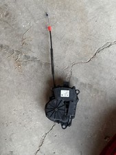 6701065090 attuatore chiusura usato 6701065090 attuatore chiusura usato  Andria