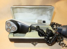 Rasoio elettrico vintage usato  Italia
