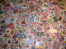 1560 francobolli mondiali usato  Mirano