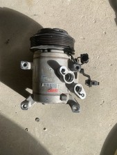 Compressore aria condizionata usato Compressore aria condizionata usato  Taurano