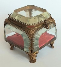 Petit coffret ancien d'occasion  Verneuil-sur-Avre
