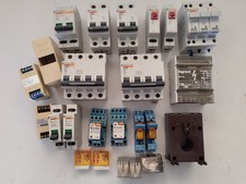 Stock materiale elettrico usato  Italia