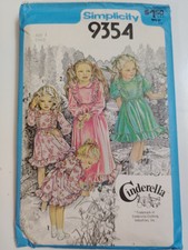 Vestido Meninas 3 3T Simplicity 9354 Padrão de Costura Cinderela Modesto Cottagecore comprar usado  Enviando para Brazil
