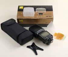 Nikon 900 speedlight usato  Italia