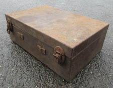 Metal carry case for sale  PENRYN