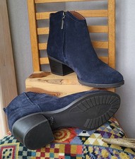 Indigo insolia collection for sale  TAIN