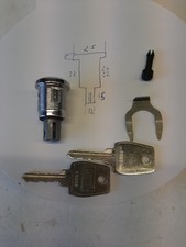 Zylinderschloss werkzeugschran gebraucht kaufen  Remseck am Neckar