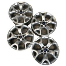 Cerchi lega 8v41bb usato  Pratola Peligna