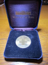 Médaille croix rouge d'occasion  Lormes
