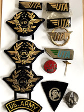 Bon lot insignes d'occasion  Yzeure