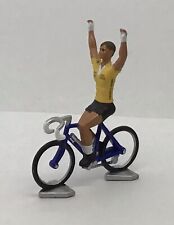 Figurine métal cycliste d'occasion  Étaples