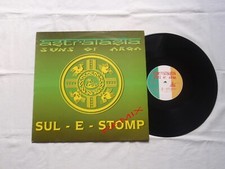 Astralasia sul stomp usato  Carrara
