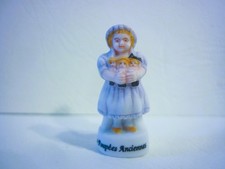 Feve poupee ancienne d'occasion  Saint-Priest-Taurion