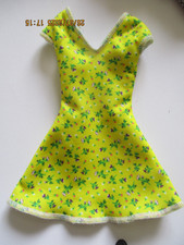 Tenue poupée barbie d'occasion  Saint-Omer