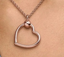 Pendente pandora cuore usato  Guidonia Montecelio