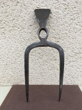 Ancien croc jardinage d'occasion  Arinthod