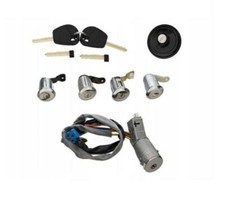 Bowler hat set usato Bowler hat set usato  Italia