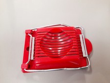 Tagliauova plastica rossa usato  Oderzo