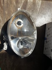 Faro fanale anteriore usato  San Giovanni la Punta