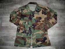 Usado, Jaqueta camuflada vintage exército dos EUA floresta uniforme roupas militares tamanho pequeno comprar usado  Enviando para Brazil