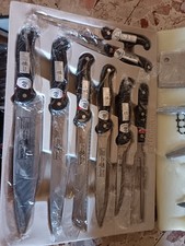 Set coltelli posate usato  Caltanissetta
