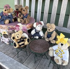 Lote de 7 juegos de mesa y silla Boyds Bears/ Boyds pequeños y contenedor. segunda mano  Embacar hacia Mexico
