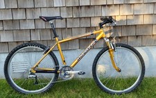 1999 kona pahoehoe for sale  BODMIN