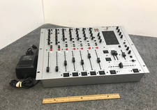 Behringer 1000 professional for sale  Troy