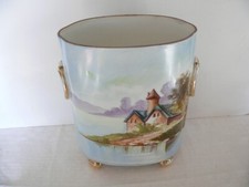 Ancien vase ovale d'occasion Ancien vase ovale d'occasion  Ussac
