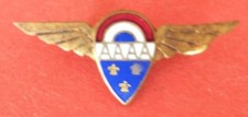 Insigne amicale anciens d'occasion  Paris XV