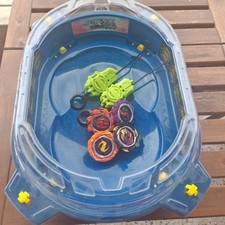 Arène beyblade toupies d'occasion  Marseille IX