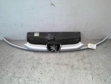 Calandre peugeot 206 d'occasion  France