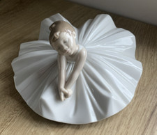 nao lladro dance class for sale nao lladro dance class for sale THORNTON-CLEVELEYS