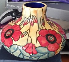 Stunning medium size for sale  STANLEY