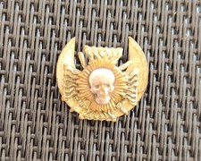 Insigne broche boutonnière d'occasion  Villecresnes