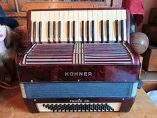 Accordeon piano vintage d'occasion  Uzerche