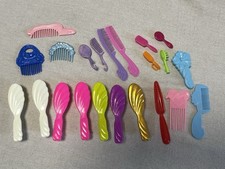 Barbie lotto spazzole usato  Sansepolcro