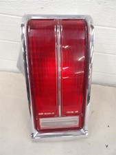 CONJUNTO DE LANTERNA TRASEIRA DE PASSAGEIRO DESTRO OLDSMOBILE OMEGA 1981 BOM CROMADO comprar usado  Enviando para Brazil