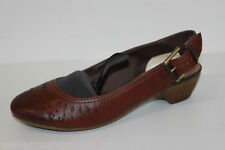 Escarpins sandales clarks d'occasion Escarpins sandales clarks d'occasion  La Ferté-Bernard