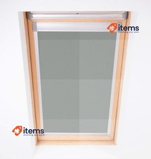 Używany, Bloc Skylight Blind for Velux Roof Windows Blockout, Pewter, P04 na sprzedaż  Wysyłka do Poland