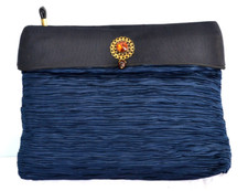 Pochette elegante blu usato Pochette elegante blu usato  Vetto