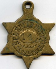 Porte cles laiton d'occasion  Aussonne