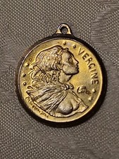 Medaglia medaglietta dorata usato  Bologna