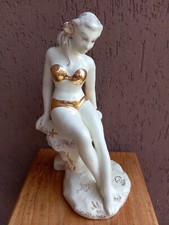 Statue ceramic porcelain usato  Verona