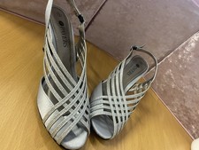 Pavers size silver for sale  BRIGG
